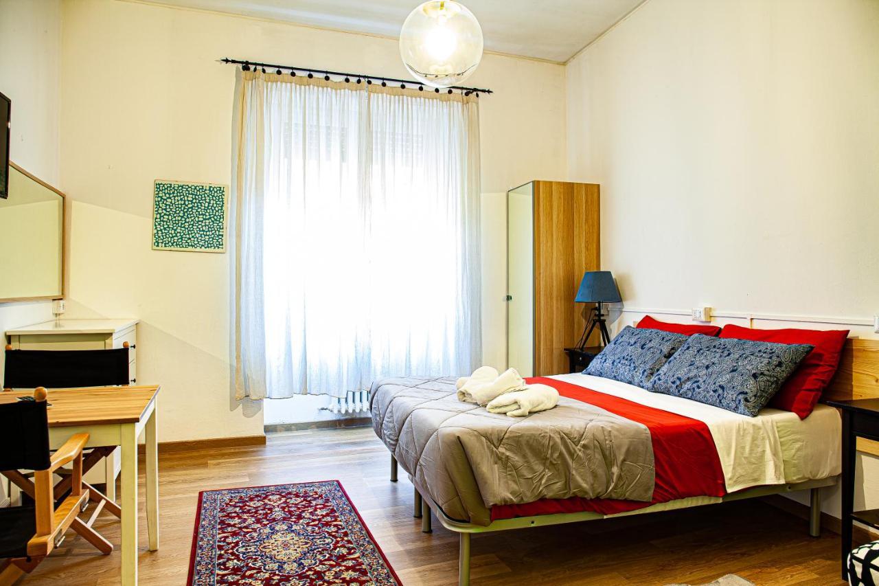 A Due Passi Dal Duomo Apartment มิลาน ภายนอก รูปภาพ